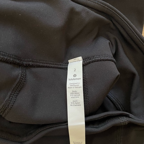 Lululemon Athletica Pace Rival Crop Classic Black Leggings 22” size 2 - Picture 8 of 8